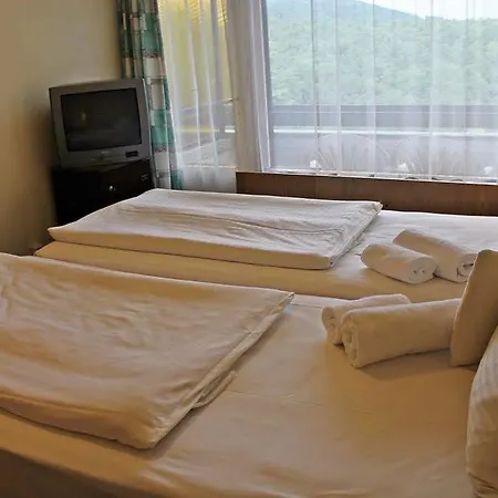 Szieszta Szálloda 4*