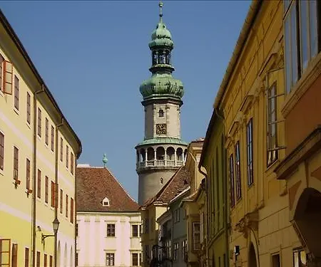 Szieszta Шопрон