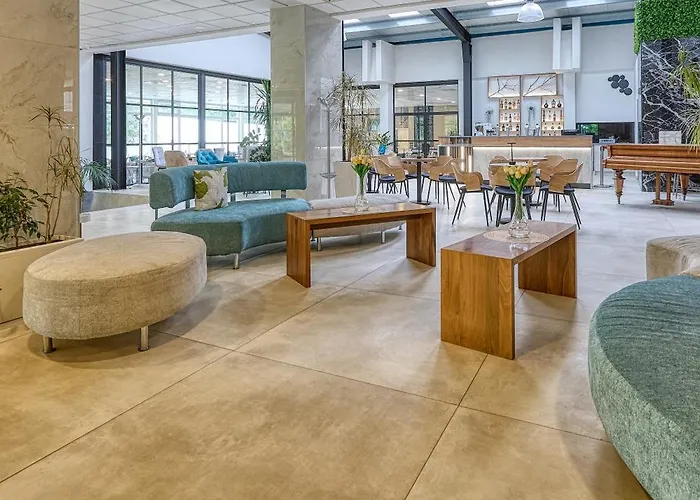 מלון Szieszta 4*