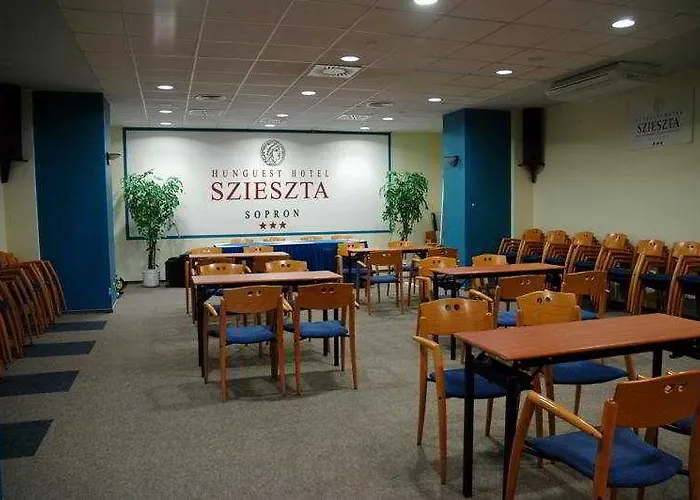 Szieszta 4* סופרון