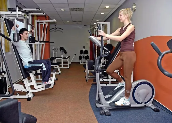 Szieszta מלון סופרון